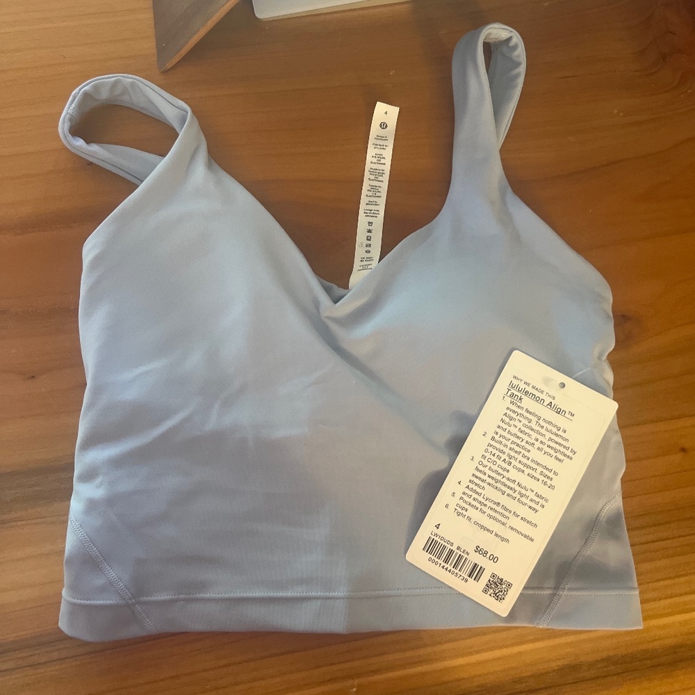 NEW size 4 lululemon align tank, blue linen